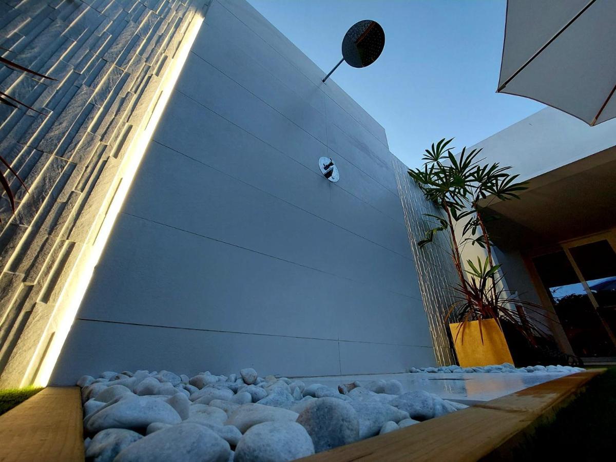 Bungalow De Diseno Hidromasajes Terraza Y Piscina. San Bartolomé Extérieur photo