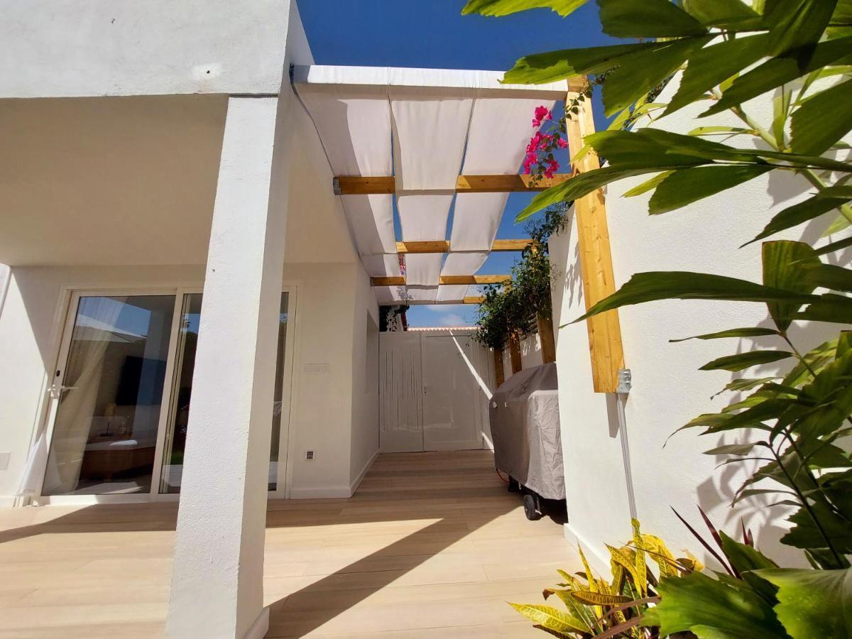 Bungalow De Diseno Hidromasajes Terraza Y Piscina. San Bartolomé Extérieur photo